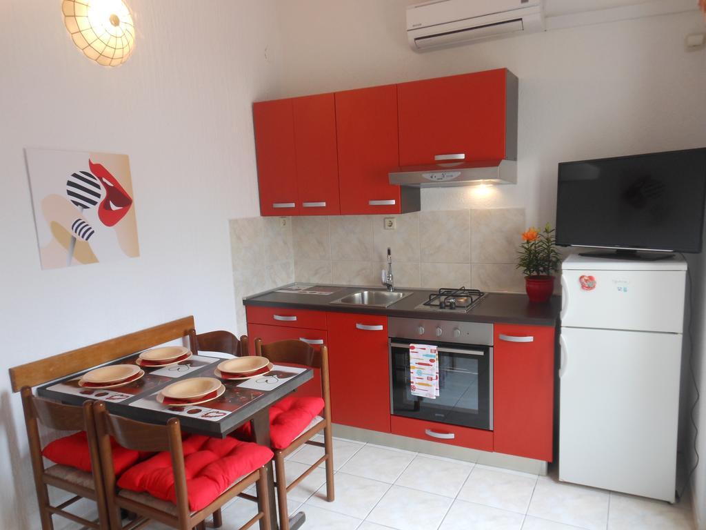 Donami Apartments Pag Town Zewnętrze zdjęcie