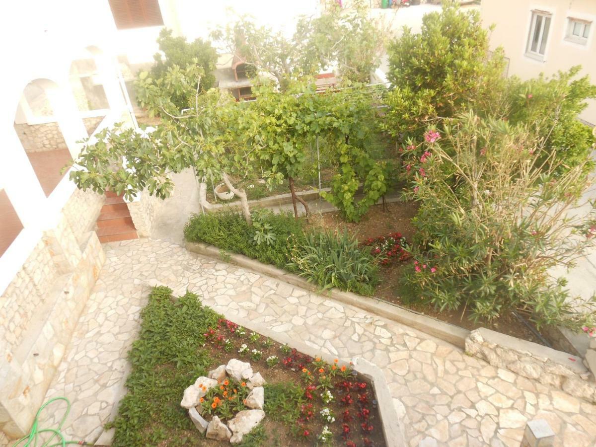 Donami Apartments Pag Town Zewnętrze zdjęcie
