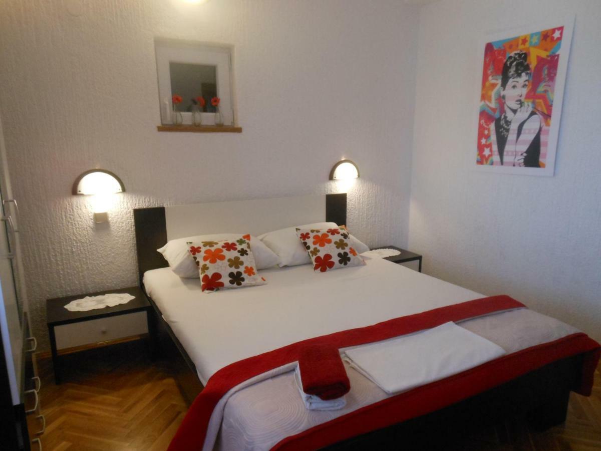 Donami Apartments Pag Town Zewnętrze zdjęcie