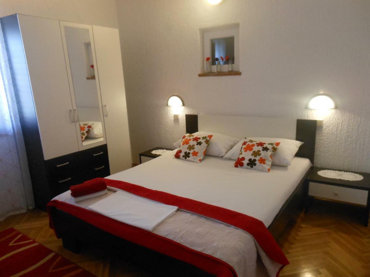 Donami Apartments Pag Town Zewnętrze zdjęcie
