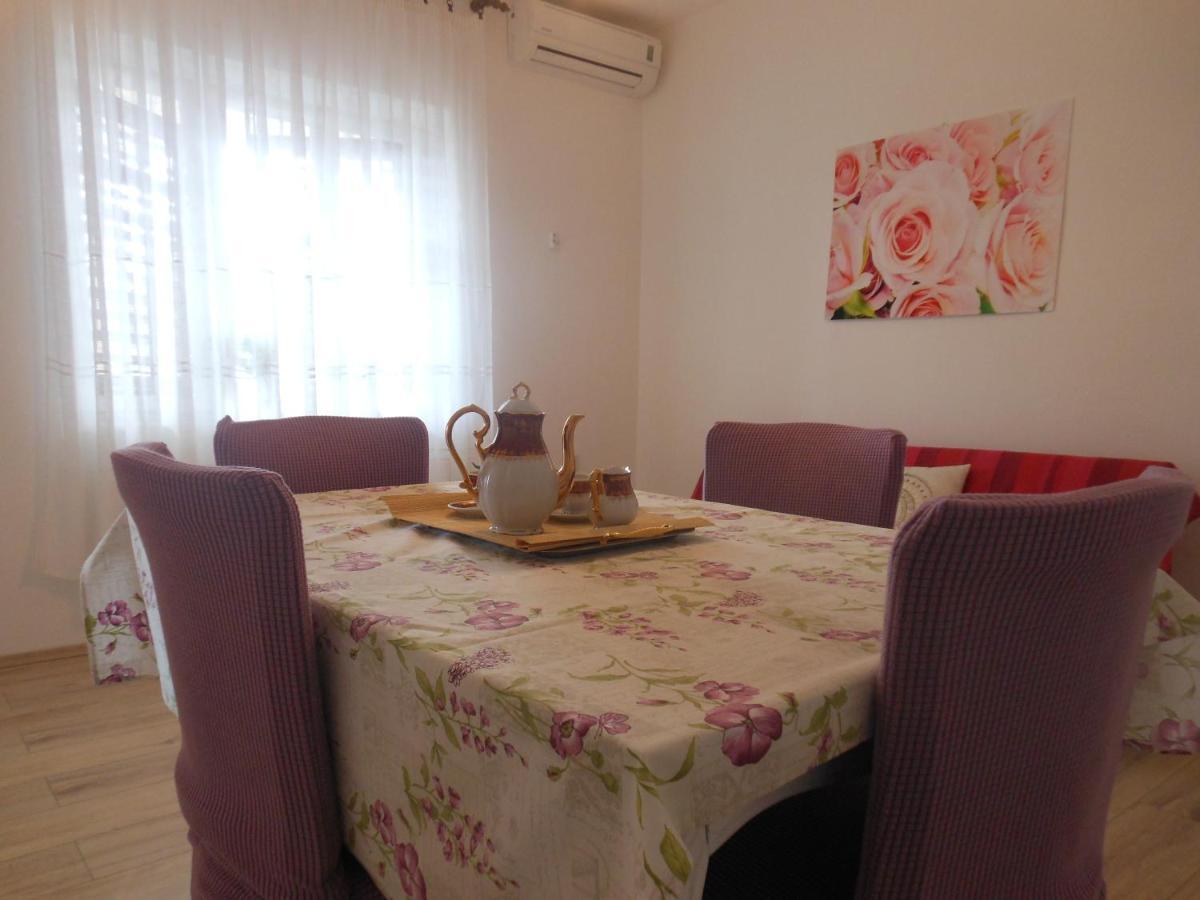 Donami Apartments Pag Town Zewnętrze zdjęcie